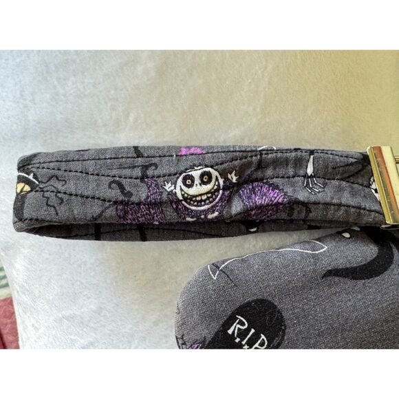 The Night Before Halloween Fabric Clutch Wristlet Disneyland - Picture 2 of 6